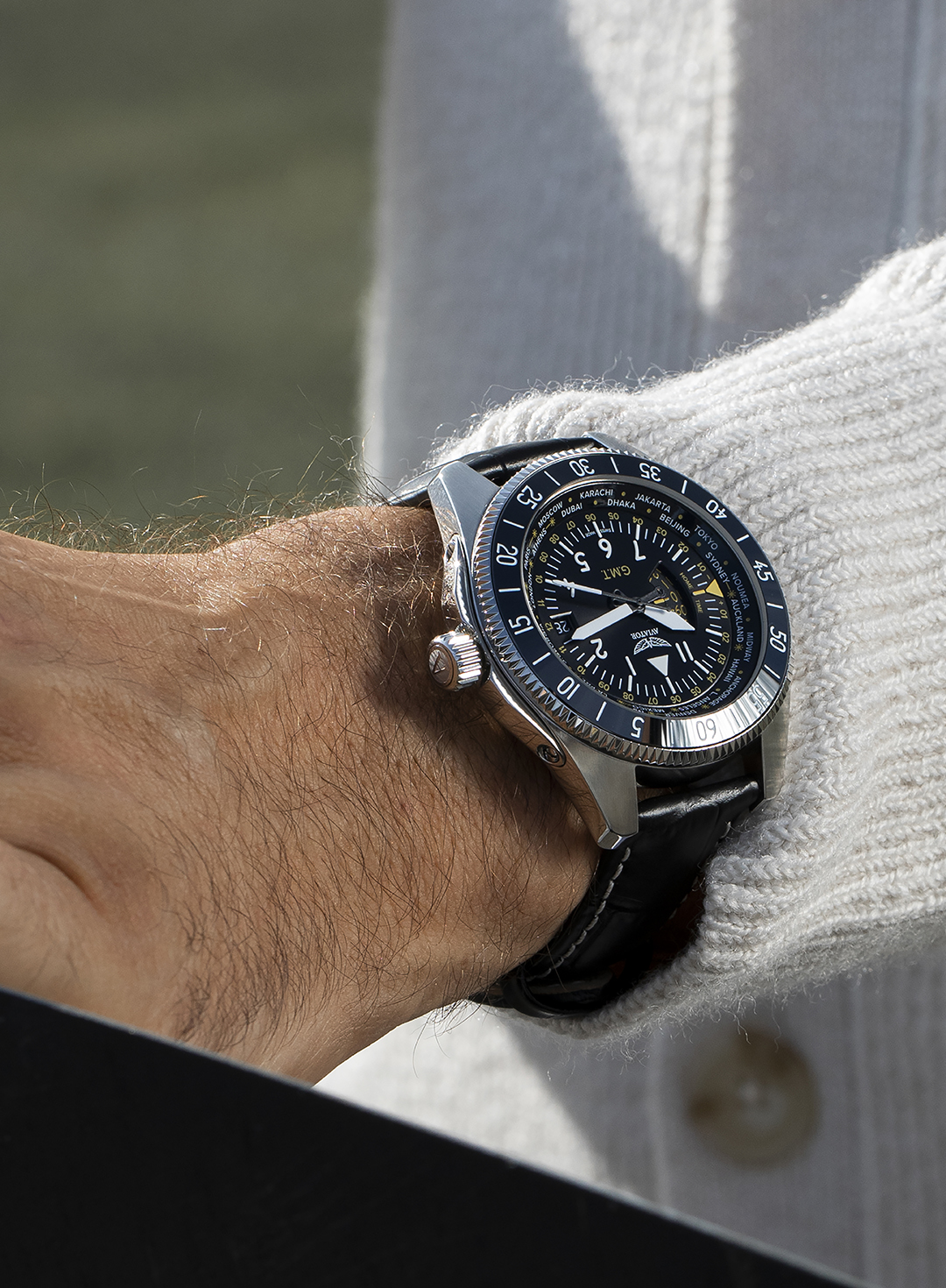 Aviator 24 hour watch clearance